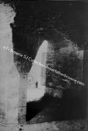 CISTERCIAN ABBEYS ALBUM 2  BECTIVE ABBEY 1148  PAGE 4